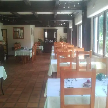 Hotel Les Bruy\u00e8res