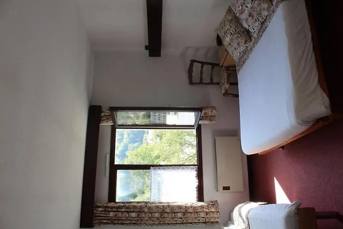 Hotel Hotel Les Bruyeres 2*